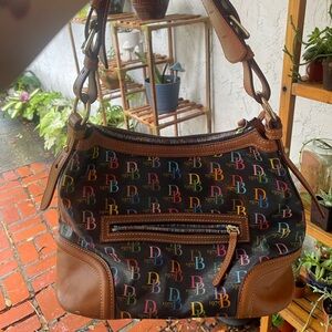 Dooney and Bourke handbag authentic